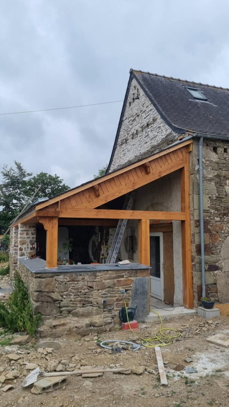Extension remontage des murs en pierre dallage isole ouverture de mur porteur - Huelgoat Carhaix